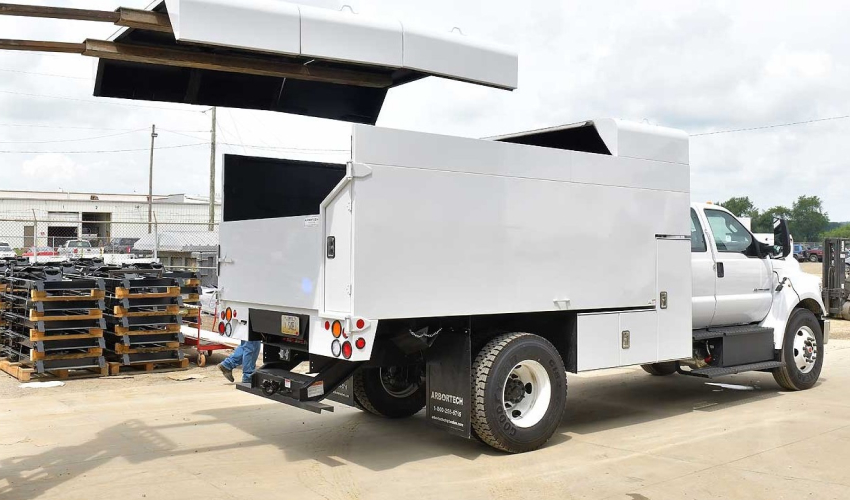 4 Signs It’s Time to Upgrade Your Chip Truck