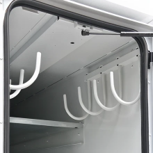 Pivoting rope storage hooks for chip bodies