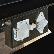 Trailer plugs for chip body